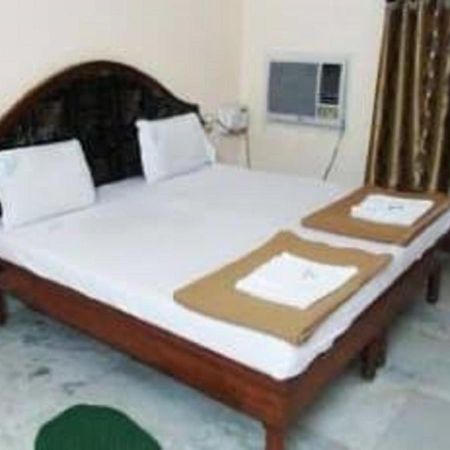 Hotel Geethanjali Residency Bhadrachalam Bagian luar foto